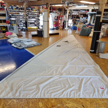 Großsegel | Segelfläche 13m² | Horizontalschnitt