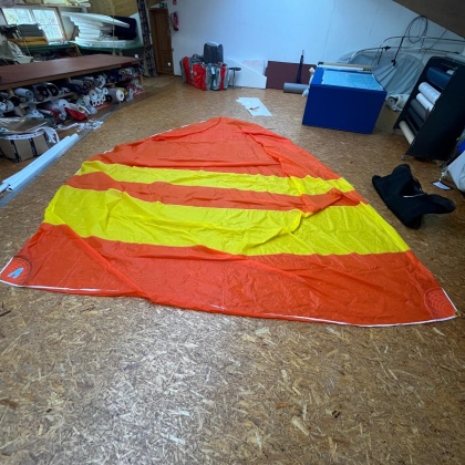 Gebrauchter Spinnaker | Vorliek 4.68m | KN 1897